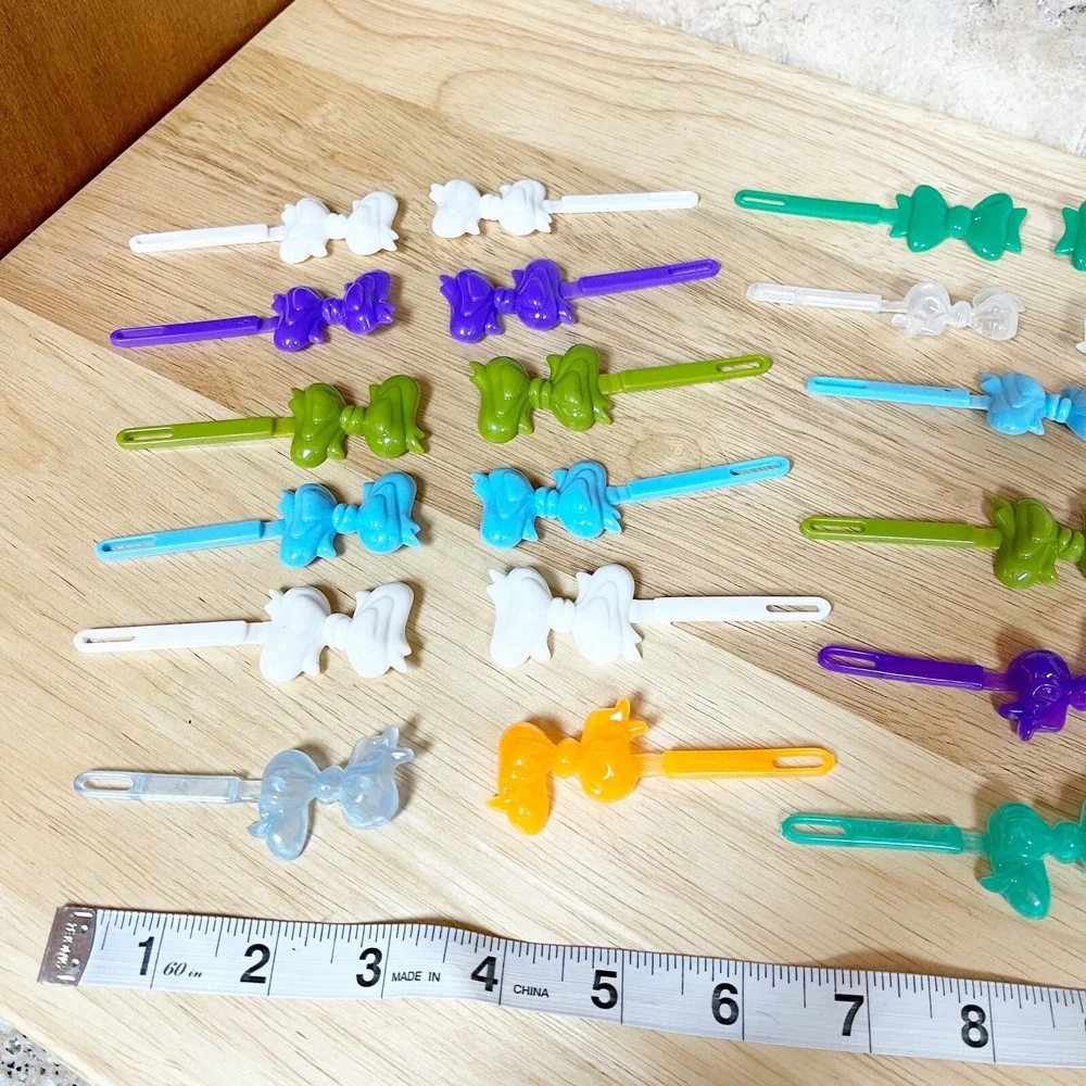 Vintage 80s 90s  Multi-Color Bow Barrettes Plastic Snap Tight Girls Goody Cutie